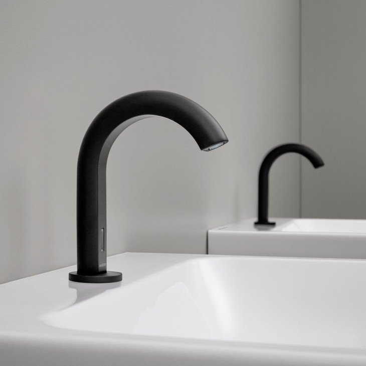 Geberit Piave deck-mounted washbasin tap in black matt finish