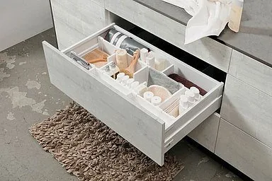 Hettich InnoTech Atira steel-side drawer system with internal organisation