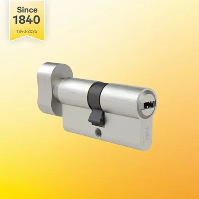 Yale euro-profile cylinder lock with thumb turn and dimple keys